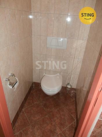 Pronájem kanceláře, Opava, Těšínská, 412 m2