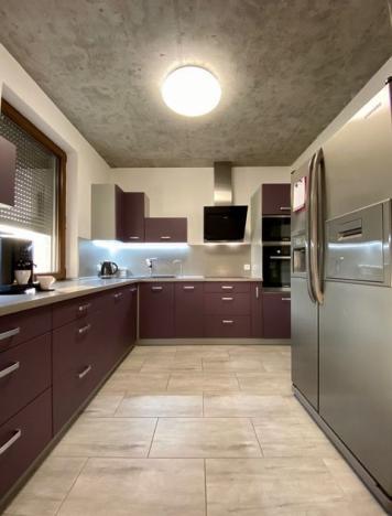 Prodej rodinného domu, Sloup v Čechách, Komenského, 145 m2